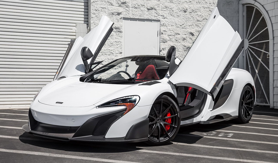 迈凯伦 675 LT Spider 白外黑内 订单转让(图片仅供参考):全球限量500台,车辆将于16年12月份-17年1月份到店;车辆配置总价529.25万元,现优惠30万对外转让,优惠后售价499.25万元,通过恩佐网购买的车都是正规迈凯伦品牌授权经销商看车付款提车,享受官方质保售后服务! 车辆详细配置单:特殊漆-Silica White、Alcantara 方向盘、Alcantara 内饰、橙色对比缝线、10辐轻量化轮毂、轮毂哑光黑色处理、橙色卡钳、橙色安全带、前后雷达带倒车影像、碳纤维前保险杠侧板