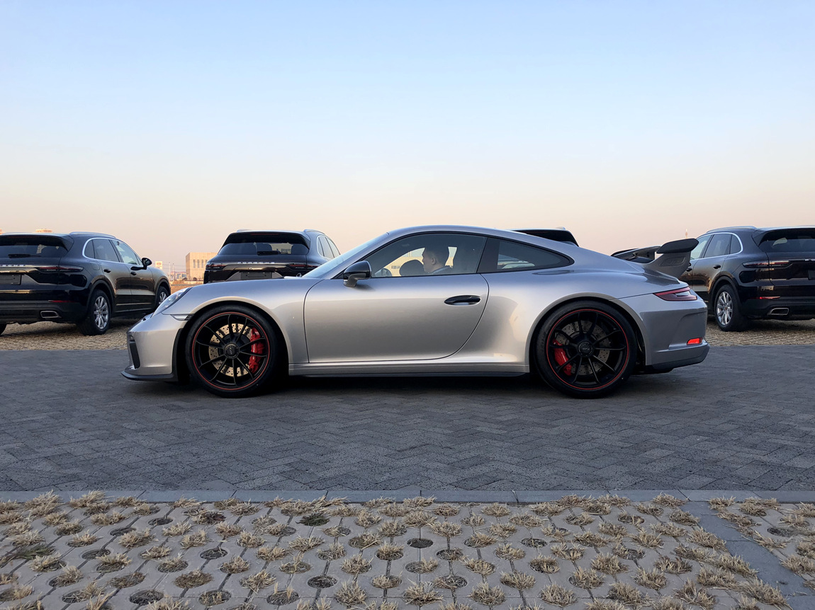 保时捷 911 gt3 gt银/黑内 交付魔都上海客户